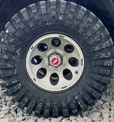 Зелений Ніссан Патрол, об'ємом двигуна 4.5 л та пробігом 150 тис. км за 19700 $, фото 5 на Automoto.ua