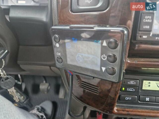 Зелений Ніссан Патрол, об'ємом двигуна 2.8 л та пробігом 198 тис. км за 19999 $, фото 32 на Automoto.ua