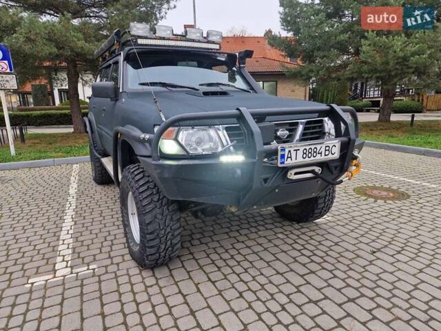Зелений Ніссан Патрол, об'ємом двигуна 2.8 л та пробігом 198 тис. км за 19999 $, фото 3 на Automoto.ua