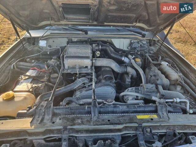 Зеленый Ниссан Патрол, объемом двигателя 2.8 л и пробегом 312 тыс. км за 21500 $, фото 8 на Automoto.ua