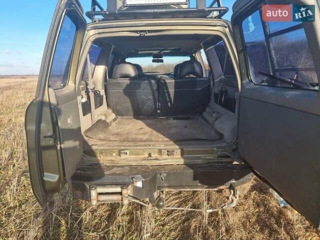 Зеленый Ниссан Патрол, объемом двигателя 2.8 л и пробегом 312 тыс. км за 21500 $, фото 16 на Automoto.ua
