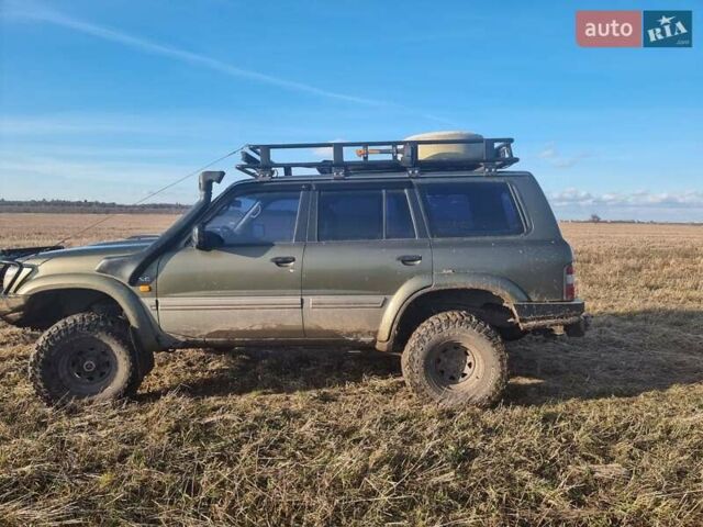 Зеленый Ниссан Патрол, объемом двигателя 2.8 л и пробегом 312 тыс. км за 21500 $, фото 5 на Automoto.ua