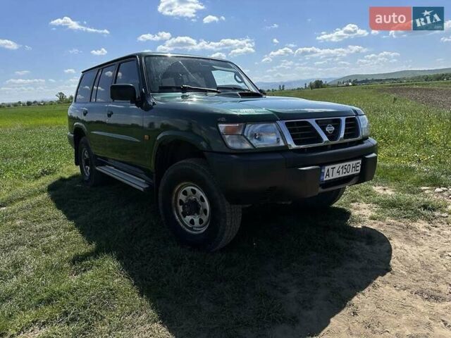 Зелений Ніссан Патрол, об'ємом двигуна 3 л та пробігом 235 тис. км за 17300 $, фото 4 на Automoto.ua
