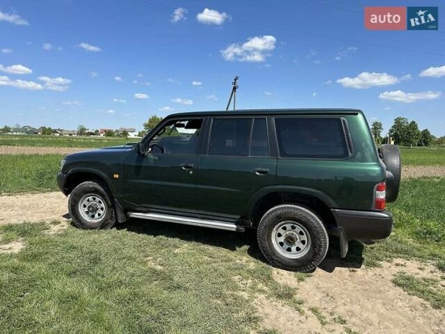Зелений Ніссан Патрол, об'ємом двигуна 3 л та пробігом 235 тис. км за 17300 $, фото 7 на Automoto.ua