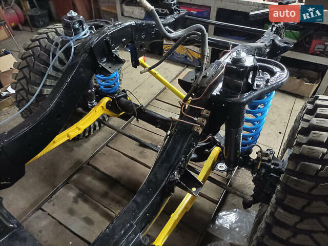 Зеленый Ниссан Патрол, объемом двигателя 2.95 л и пробегом 333 тыс. км за 25000 $, фото 24 на Automoto.ua