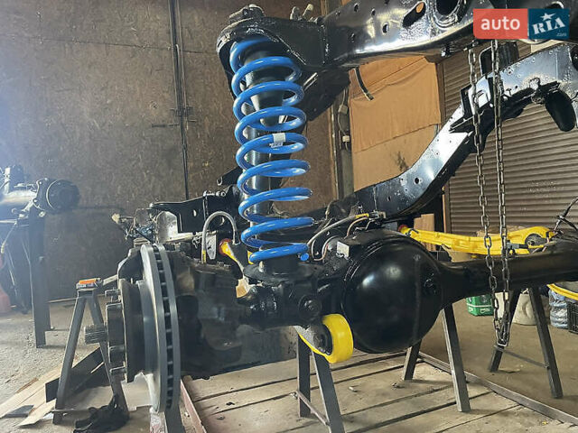 Зеленый Ниссан Патрол, объемом двигателя 2.95 л и пробегом 333 тыс. км за 25000 $, фото 26 на Automoto.ua