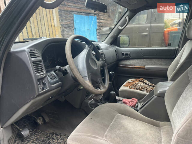 Зеленый Ниссан Патрол, объемом двигателя 2.95 л и пробегом 300 тыс. км за 9800 $, фото 5 на Automoto.ua