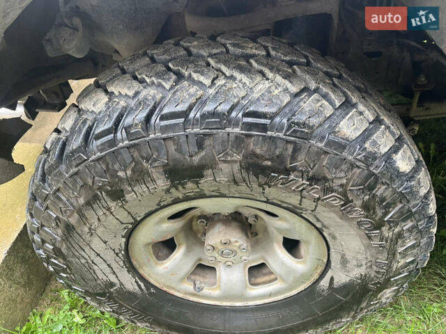 Зеленый Ниссан Патрол, объемом двигателя 2.95 л и пробегом 300 тыс. км за 9800 $, фото 8 на Automoto.ua