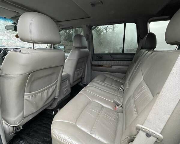 Зелений Ніссан Патрол, об'ємом двигуна 3 л та пробігом 446 тис. км за 15000 $, фото 17 на Automoto.ua