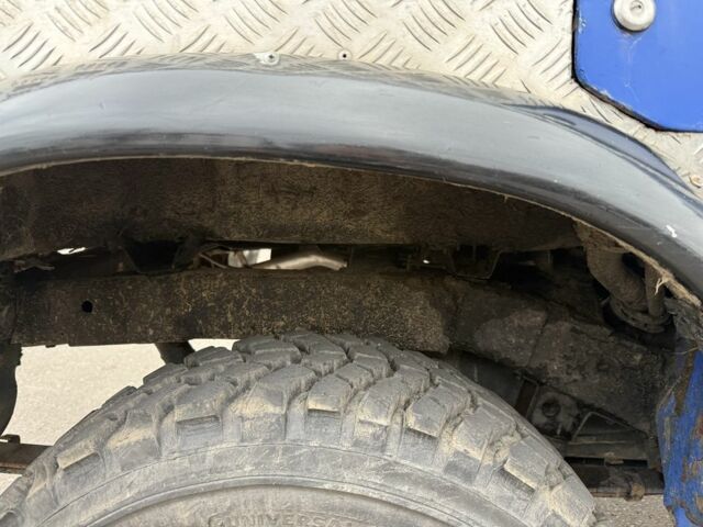 Синій Ніссан Пікап, об'ємом двигуна 2.5 л та пробігом 300 тис. км за 4300 $, фото 5 на Automoto.ua