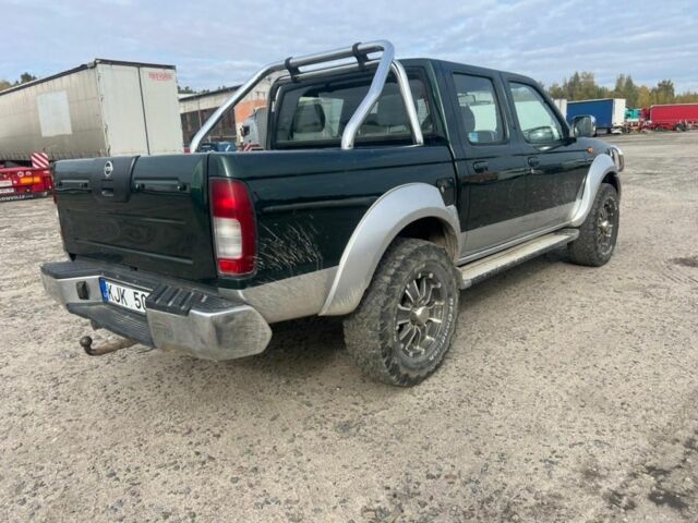 Зелений Ніссан Пікап, об'ємом двигуна 2.5 л та пробігом 300 тис. км за 6426 $, фото 4 на Automoto.ua