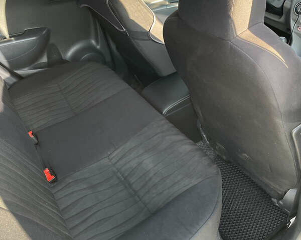 Белый Ниссан Пиксо, объемом двигателя 1 л и пробегом 206 тыс. км за 3500 $, фото 8 на Automoto.ua