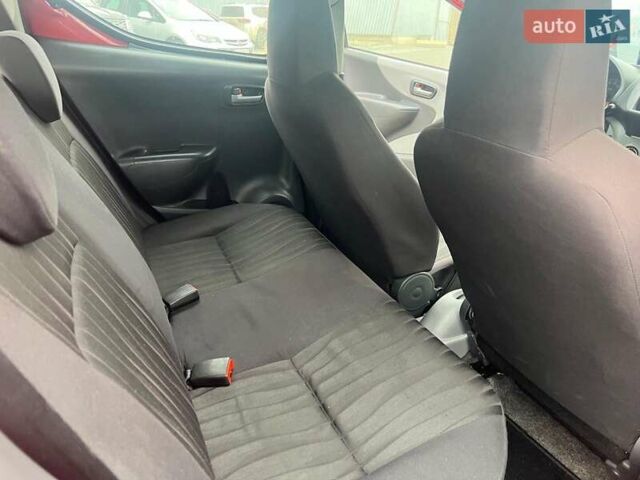 Красный Ниссан Пиксо, объемом двигателя 1 л и пробегом 187 тыс. км за 4490 $, фото 26 на Automoto.ua