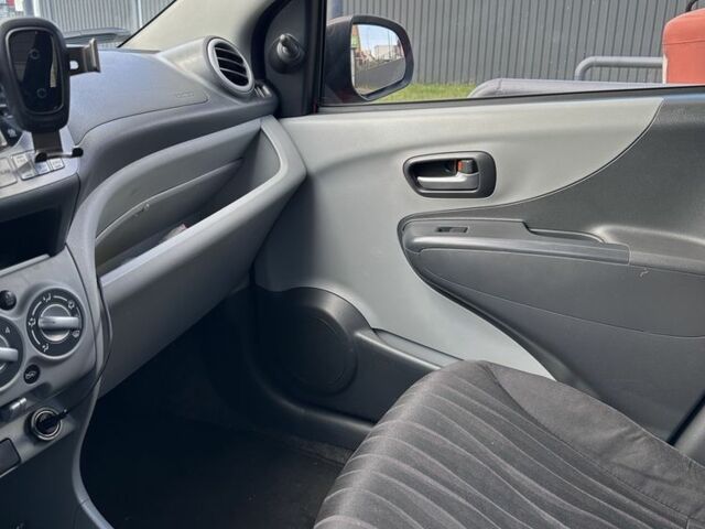 Червоний Ніссан Піксо, об'ємом двигуна 1 л та пробігом 134 тис. км за 3500 $, фото 9 на Automoto.ua