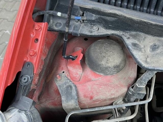Красный Ниссан Пиксо, объемом двигателя 1 л и пробегом 103 тыс. км за 4950 $, фото 10 на Automoto.ua