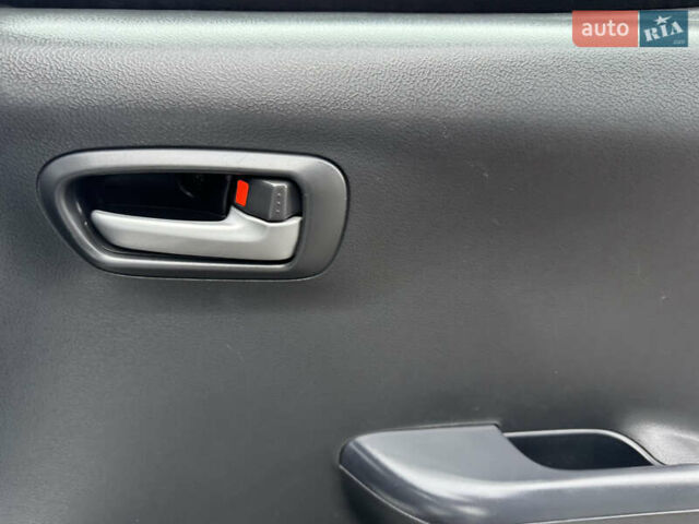 Серый Ниссан Пиксо, объемом двигателя 1 л и пробегом 210 тыс. км за 3550 $, фото 32 на Automoto.ua