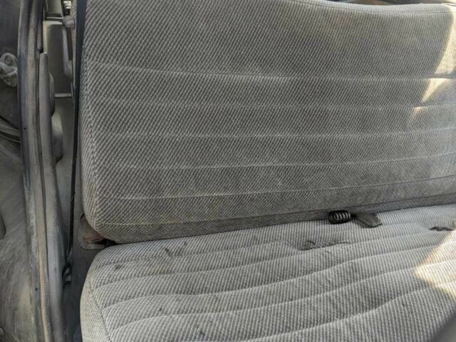 Чорний Ніссан Прерія, об'ємом двигуна 2 л та пробігом 400 тис. км за 750 $, фото 6 на Automoto.ua