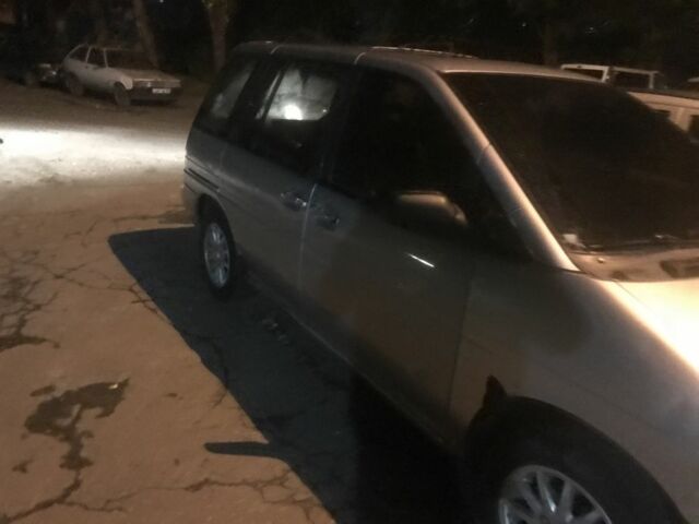 Синий Ниссан Прерия, объемом двигателя 2 л и пробегом 10 тыс. км за 1321 $, фото 5 на Automoto.ua