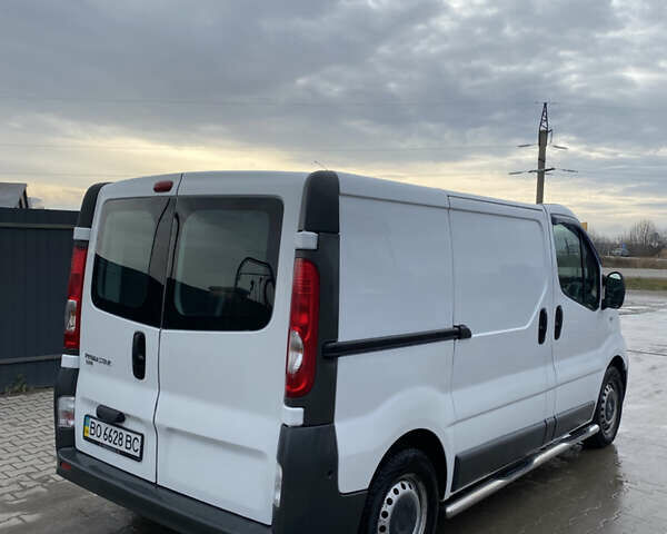 Белый Ниссан Примастар, объемом двигателя 2 л и пробегом 356 тыс. км за 8800 $, фото 7 на Automoto.ua