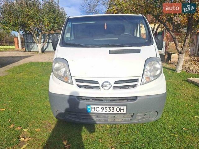 Белый Ниссан Примастар, объемом двигателя 2 л и пробегом 291 тыс. км за 8500 $, фото 7 на Automoto.ua