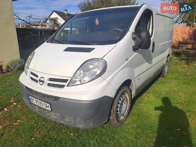 Белый Ниссан Примастар, объемом двигателя 2 л и пробегом 291 тыс. км за 8500 $, фото 4 на Automoto.ua