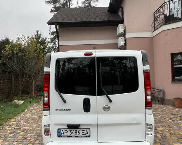 Білий Ніссан Прімастар, об'ємом двигуна 2 л та пробігом 278 тис. км за 9450 $, фото 3 на Automoto.ua