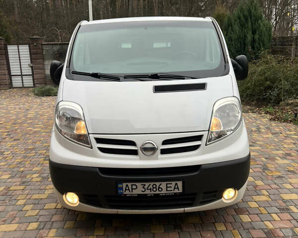 Білий Ніссан Прімастар, об'ємом двигуна 2 л та пробігом 278 тис. км за 9450 $, фото 21 на Automoto.ua