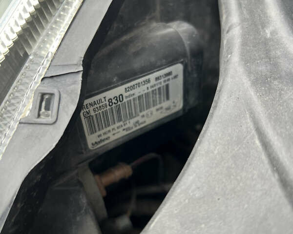 Білий Ніссан Прімастар, об'ємом двигуна 2 л та пробігом 278 тис. км за 9450 $, фото 66 на Automoto.ua