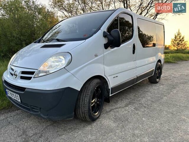 Белый Ниссан Примастар, объемом двигателя 2 л и пробегом 259 тыс. км за 8500 $, фото 1 на Automoto.ua