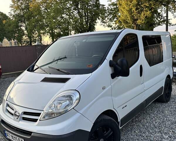 Белый Ниссан Примастар, объемом двигателя 2 л и пробегом 259 тыс. км за 8500 $, фото 4 на Automoto.ua