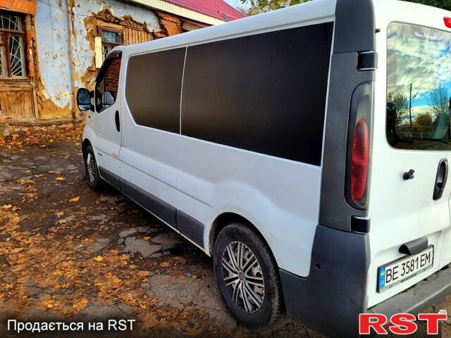 Белый Ниссан Примастар, объемом двигателя 1.9 л и пробегом 475 тыс. км за 3600 $, фото 4 на Automoto.ua