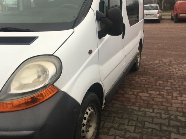 Белый Ниссан Примастар, объемом двигателя 1.9 л и пробегом 332 тыс. км за 5750 $, фото 7 на Automoto.ua