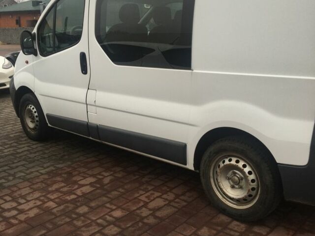 Белый Ниссан Примастар, объемом двигателя 1.9 л и пробегом 332 тыс. км за 5750 $, фото 1 на Automoto.ua