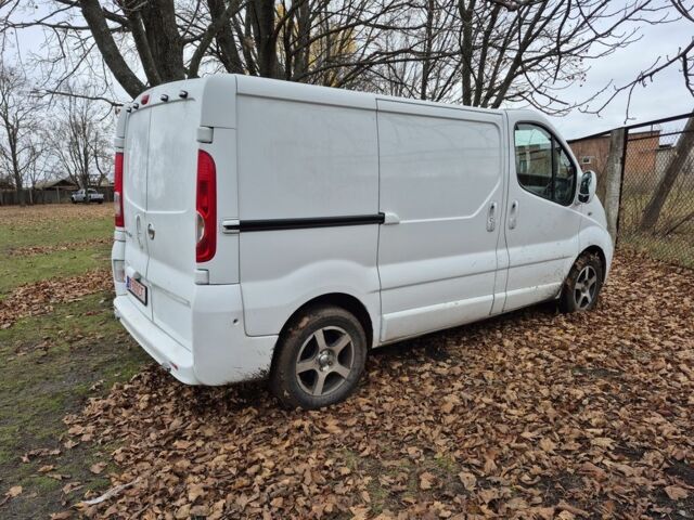 Белый Ниссан Примастар, объемом двигателя 2 л и пробегом 231 тыс. км за 4500 $, фото 3 на Automoto.ua