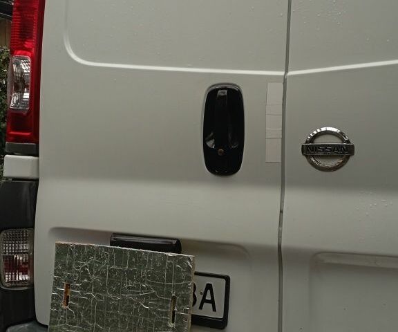 Белый Ниссан Примастар, объемом двигателя 1.9 л и пробегом 280 тыс. км за 8160 $, фото 5 на Automoto.ua