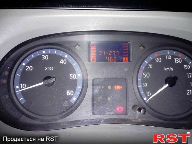 Белый Ниссан Примастар, объемом двигателя 2 л и пробегом 344 тыс. км за 8700 $, фото 9 на Automoto.ua