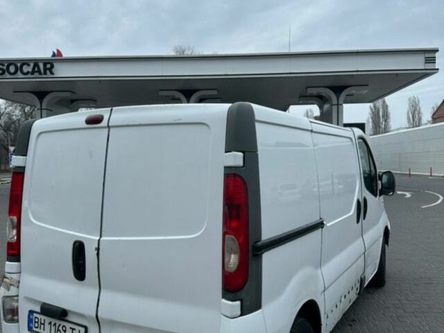 Белый Ниссан Примастар, объемом двигателя 2 л и пробегом 270 тыс. км за 5500 $, фото 3 на Automoto.ua