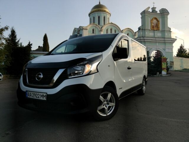 Белый Ниссан Примастар, объемом двигателя 1.6 л и пробегом 289 тыс. км за 13999 $, фото 1 на Automoto.ua