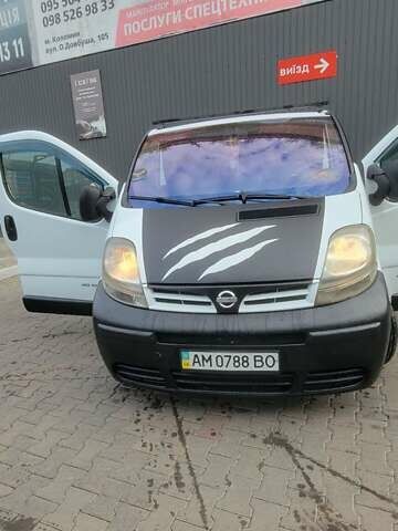 Белый Ниссан Примастар, объемом двигателя 1.9 л и пробегом 426 тыс. км за 6750 $, фото 21 на Automoto.ua