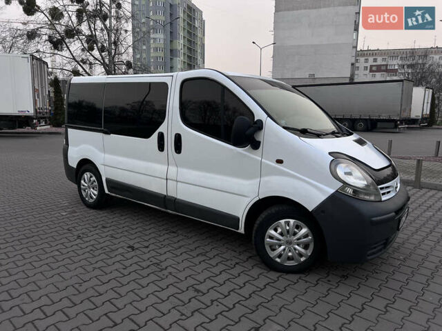 Белый Ниссан Примастар, объемом двигателя 1.9 л и пробегом 350 тыс. км за 5700 $, фото 1 на Automoto.ua