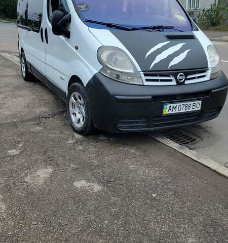 Белый Ниссан Примастар, объемом двигателя 1.9 л и пробегом 426 тыс. км за 6750 $, фото 17 на Automoto.ua