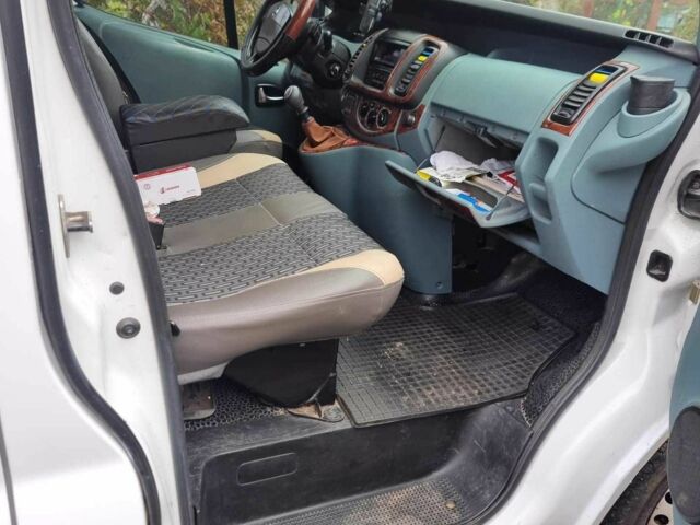 Белый Ниссан Примастар, объемом двигателя 1.9 л и пробегом 292 тыс. км за 6500 $, фото 20 на Automoto.ua