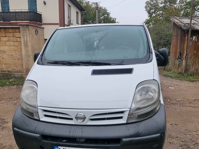 Белый Ниссан Примастар, объемом двигателя 1.9 л и пробегом 292 тыс. км за 6500 $, фото 3 на Automoto.ua