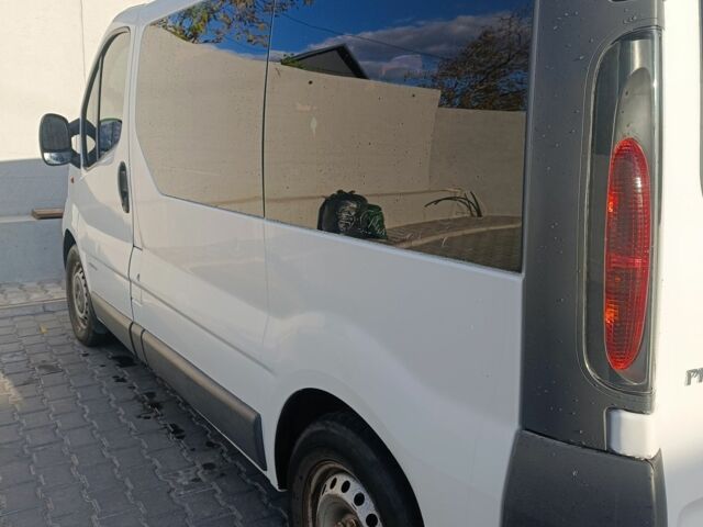 Білий Ніссан Прімастар, об'ємом двигуна 1.9 л та пробігом 377 тис. км за 5300 $, фото 4 на Automoto.ua