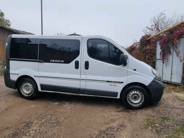 Белый Ниссан Примастар, объемом двигателя 1.9 л и пробегом 292 тыс. км за 6500 $, фото 9 на Automoto.ua