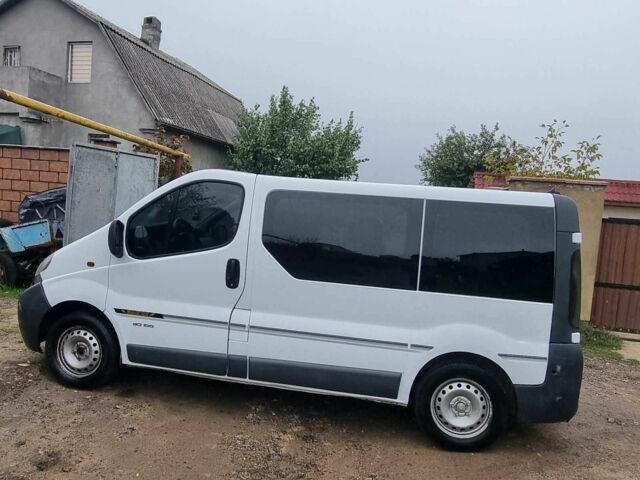 Белый Ниссан Примастар, объемом двигателя 1.9 л и пробегом 292 тыс. км за 6500 $, фото 16 на Automoto.ua