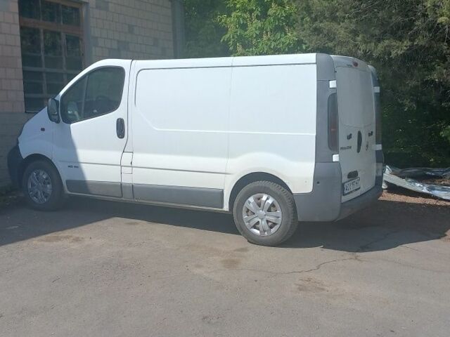 Белый Ниссан Примастар, объемом двигателя 1.9 л и пробегом 370 тыс. км за 3800 $, фото 2 на Automoto.ua