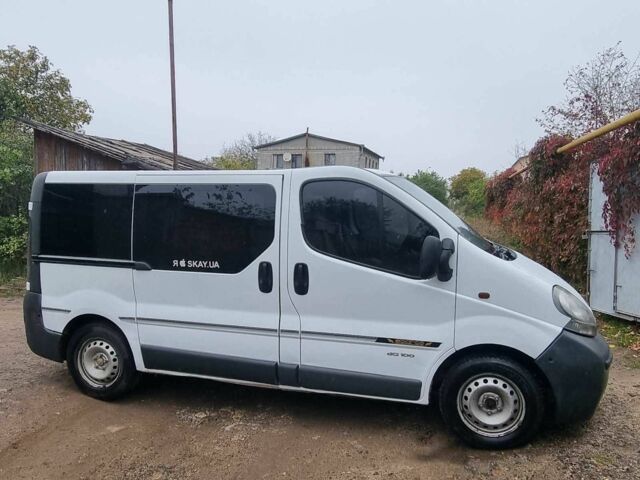 Белый Ниссан Примастар, объемом двигателя 1.9 л и пробегом 292 тыс. км за 6500 $, фото 7 на Automoto.ua