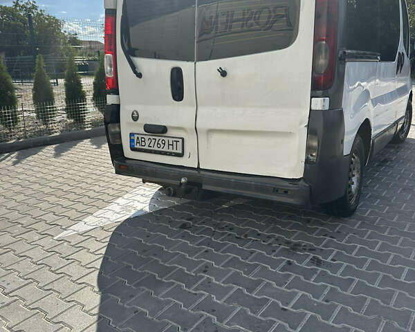 Білий Ніссан Прімастар, об'ємом двигуна 1.87 л та пробігом 450 тис. км за 6400 $, фото 4 на Automoto.ua