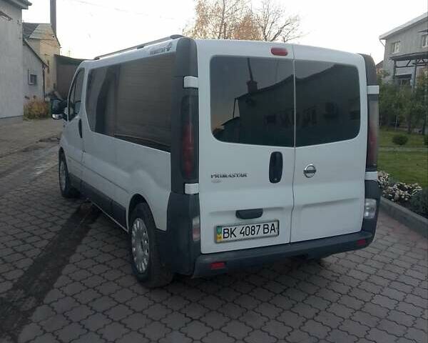 Белый Ниссан Примастар, объемом двигателя 1.87 л и пробегом 300 тыс. км за 8500 $, фото 8 на Automoto.ua